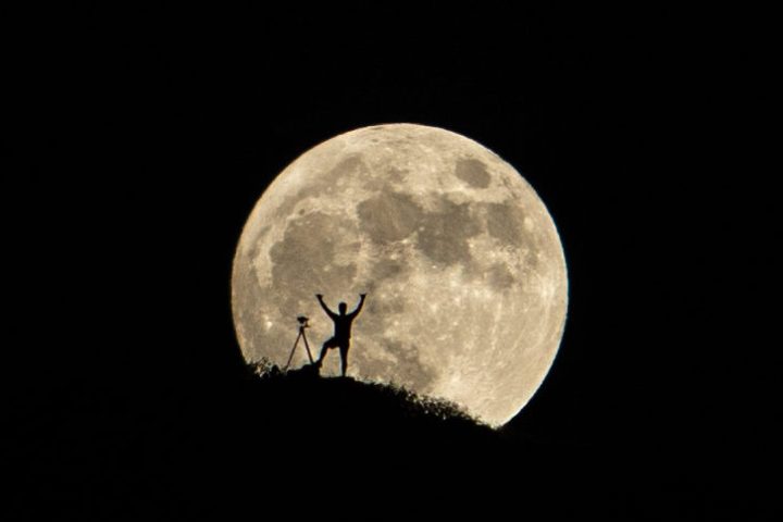 Hawaii Full Moon