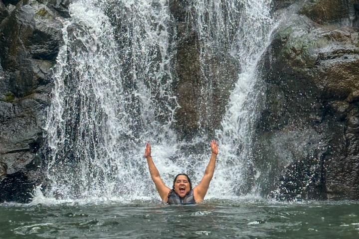 waimea waterfall